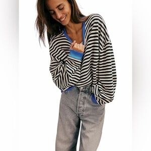 🆕 WE THE FREE | CLASSIC STRIPED OVERSIZED CREWNECK | BLACK COMBO | SZ: S